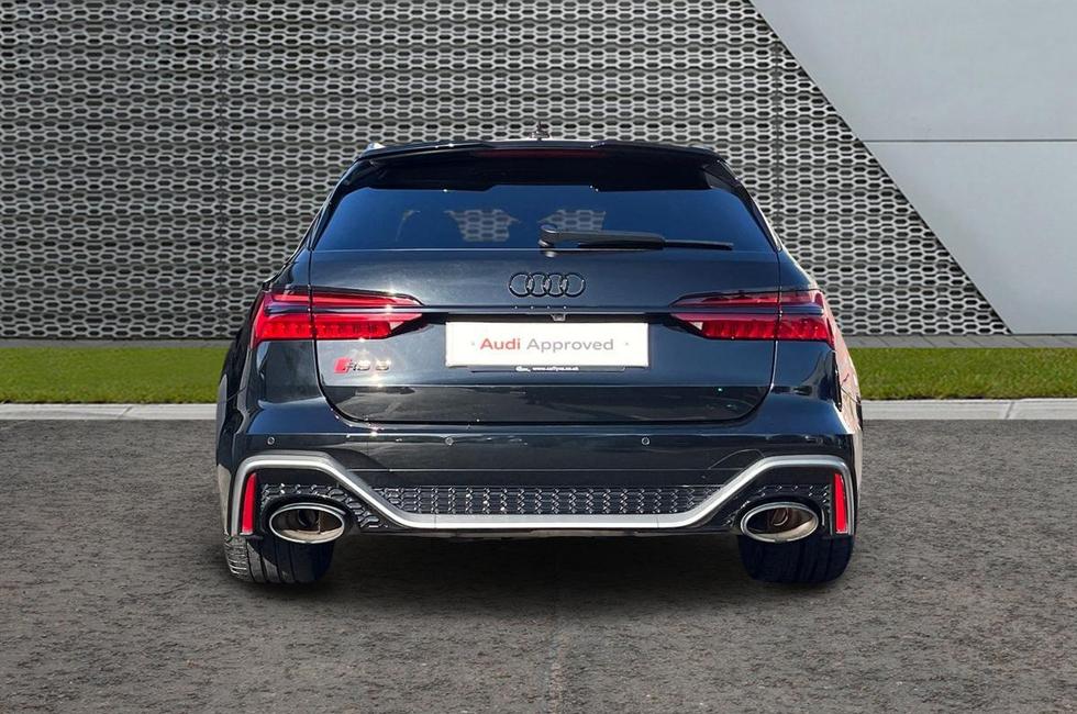 Audi RS6 Photo at-f609934820104e39ac9c9e1b60c20bb9.jpg