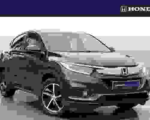 Honda HR-V 1.5 i-VTEC SE (s/s) 5-Door Ruse Black at Startin Group