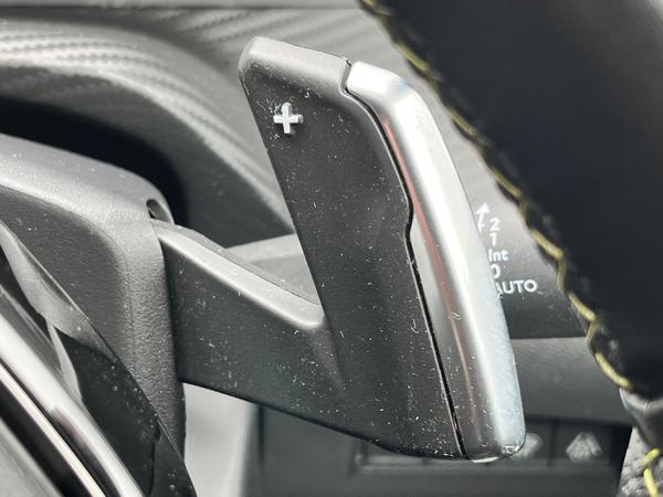 Used Peugeot 2008 LM23OJC 56