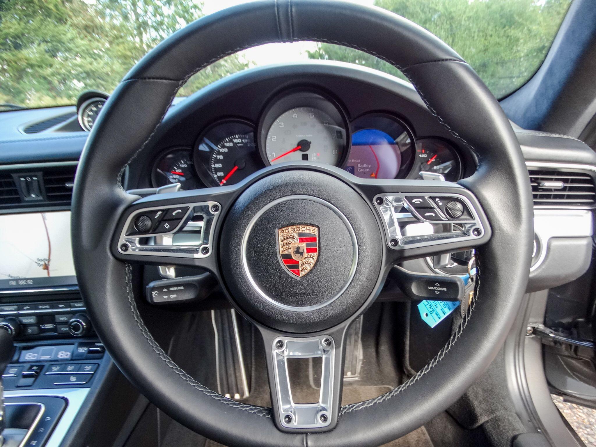 Porsche 911 3.8 991 Carrera 4S PDK 4WD Euro 5 (s/s) 2dr — photo 7