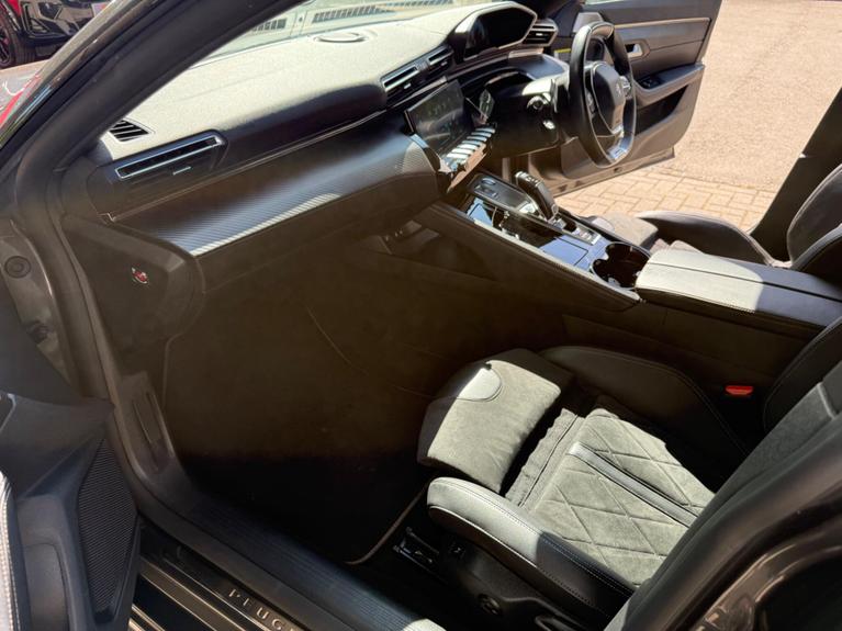 Used Peugeot 508 SW HJ72UUW 29