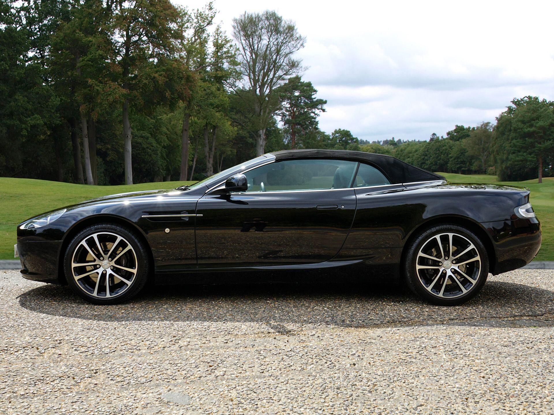 Aston Martin DB9 6.0 V12 Volante 2dr Petrol T-TronicII Euro 5 (470 bhp) — photo 30