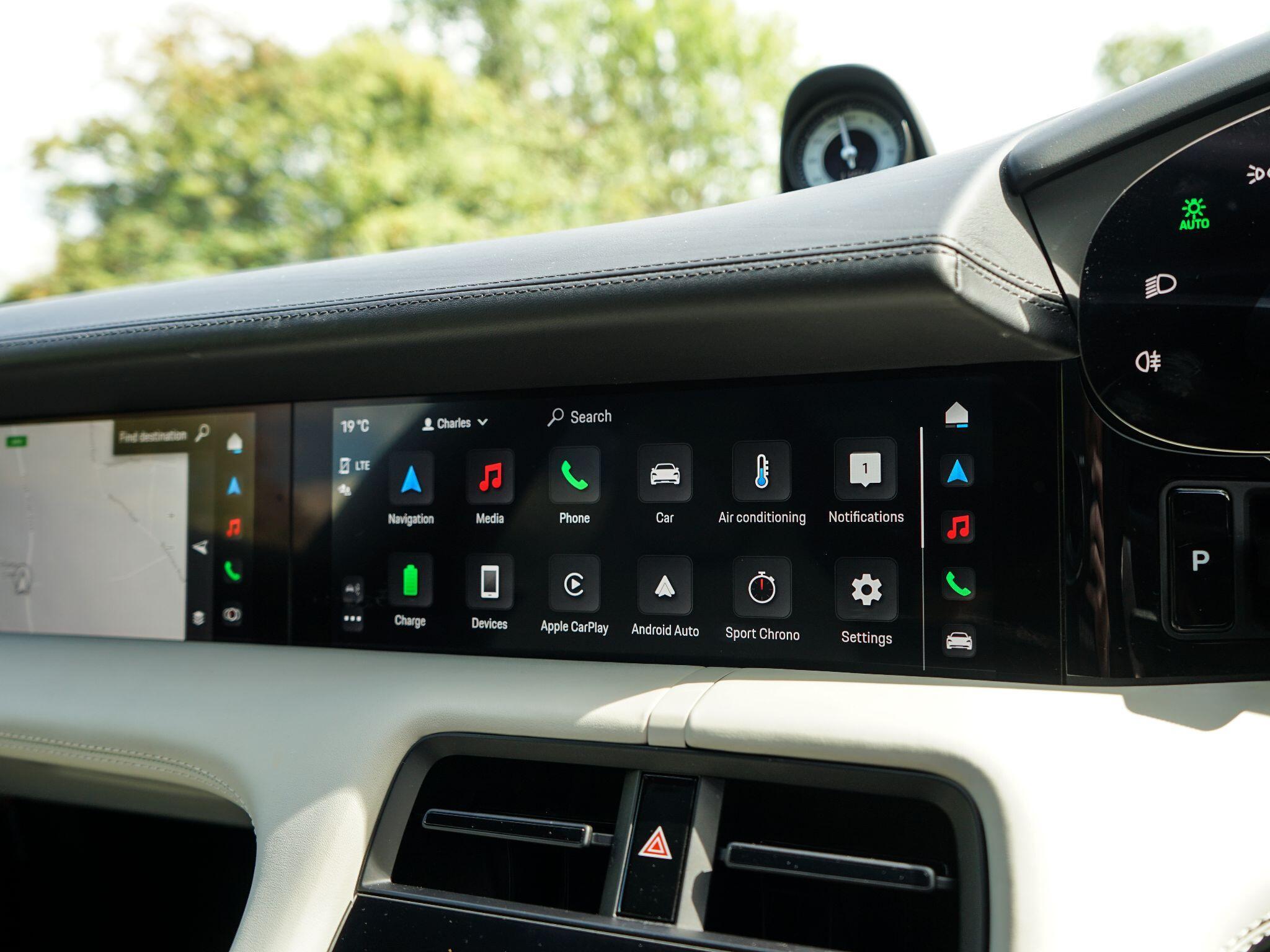 Porsche Taycan Performance Plus 93.4kWh 4S Sport Turismo 5dr Electric Auto 4WD (11kW Charger) (571 ps) — photo 41