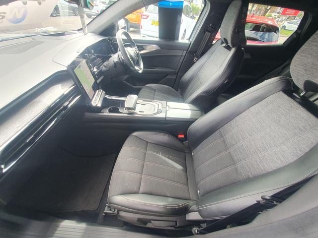 Used Renault Austral BVZ3888 27