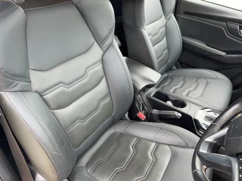 Isuzu D-MAX Photo at-f71734da470348f8be55a42d476eb0be.jpg