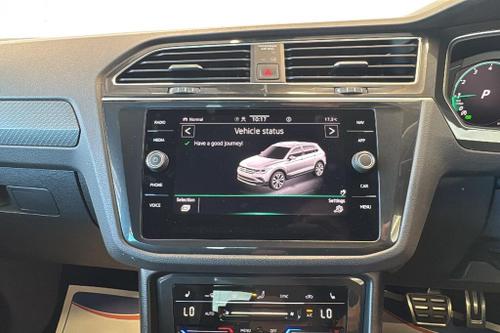 Volkswagen TIGUAN Photo at-f728c3273de345b4965dd2c3b6fdff7f.jpg