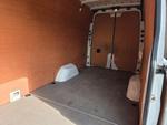 Mercedes-Benz Sprinter Photo 16
