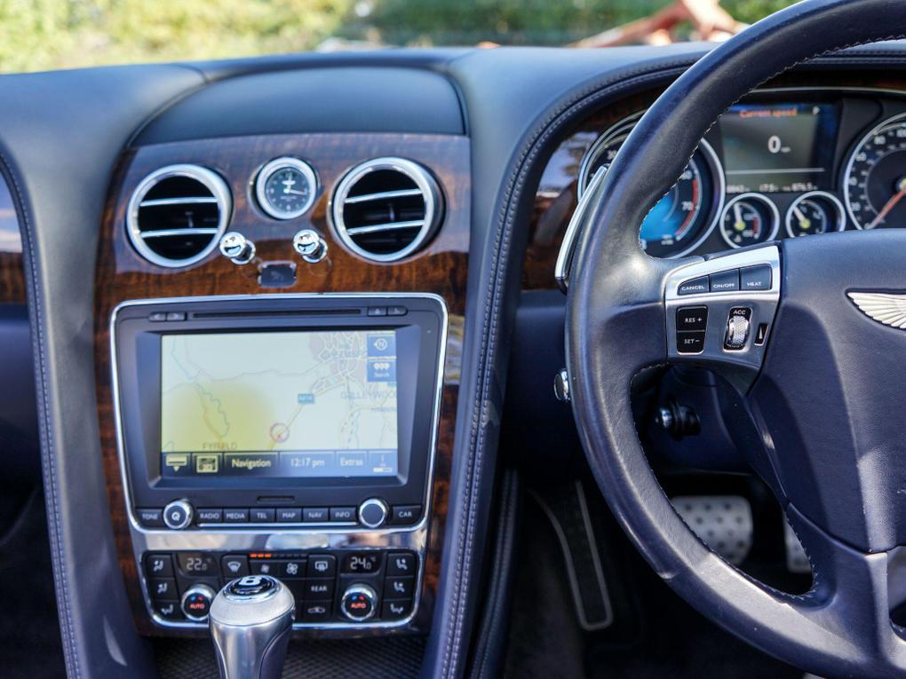 Used Bentley Continental DA16VUJ 8