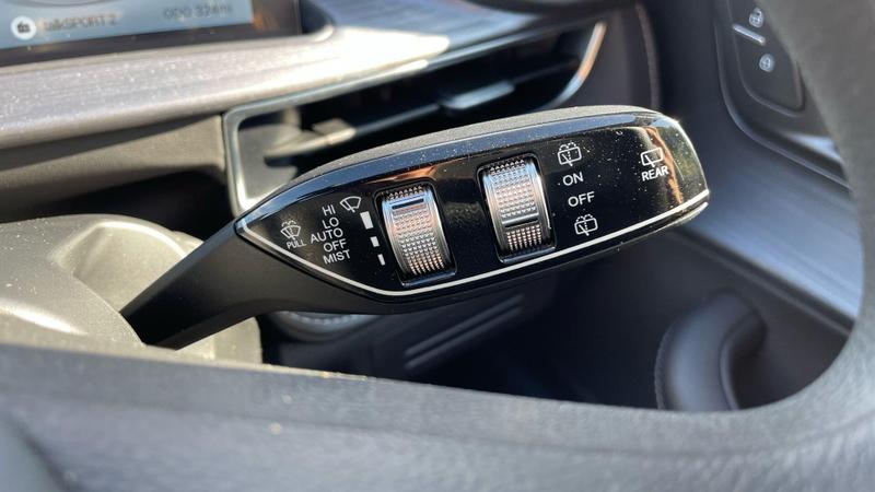 Chery Tiggo 4 Photo at-f740ba9b8a9b46a3a43b1ca42daa594a.jpg