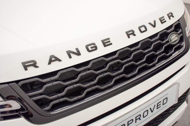 Land Rover RANGE ROVER EVOQUE Photo at-f789a96bedb2455fb75a0cd5613d3a8b.jpg