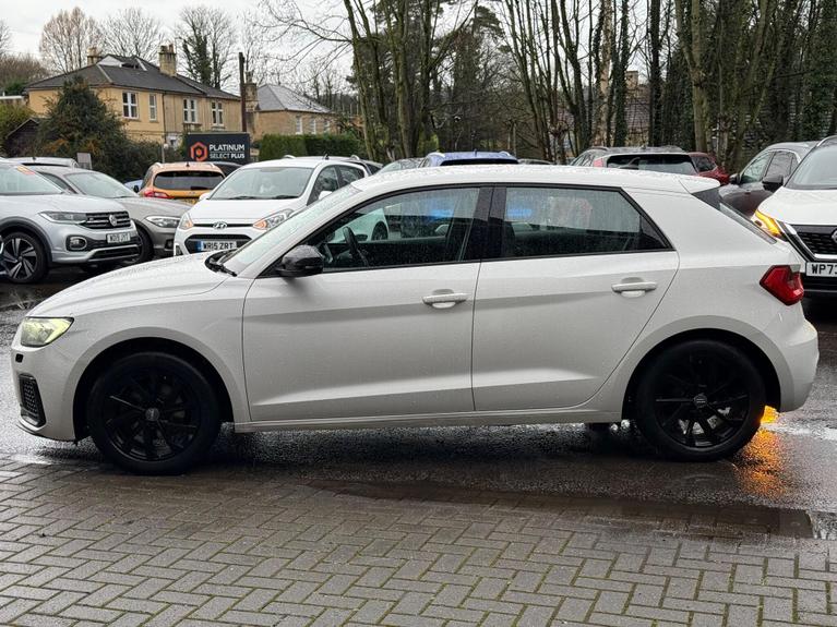 Used Audi A1 VU70EAF 5