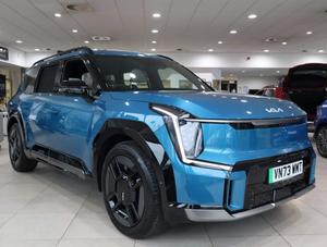 Used ~ Kia EV9 99.8kWh GT-Line S SUV 5dr Electric Auto AWD (7 Seat) (378 bhp) at Startin Group