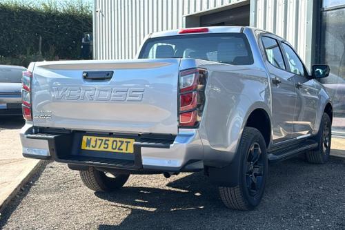 Isuzu D-MAX Photo at-f7eb1f0f91744d06a68ee06e7530b25c.jpg