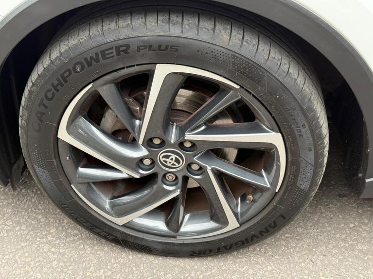 Used Toyota C-HR WT70AEM 24