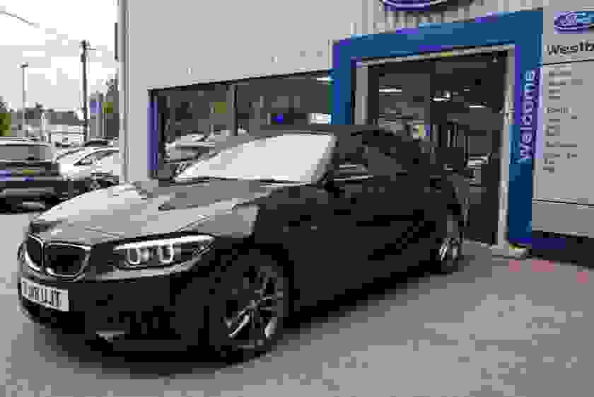 BMW 2 Series Photo at-f80ac4fb502341a7addf4e29ab1298aa.jpg