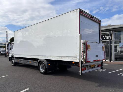 Mercedes-Benz Atego Photo at-f814cb04b5694729a30aadde7dd261c1.jpg