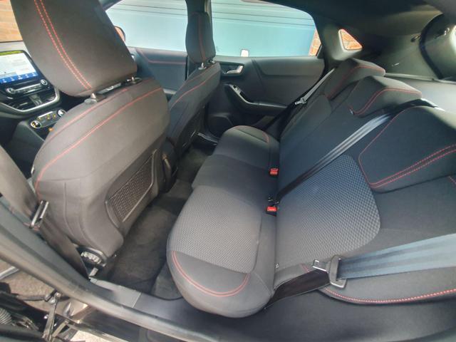 Used Ford Puma YR24OWM 31