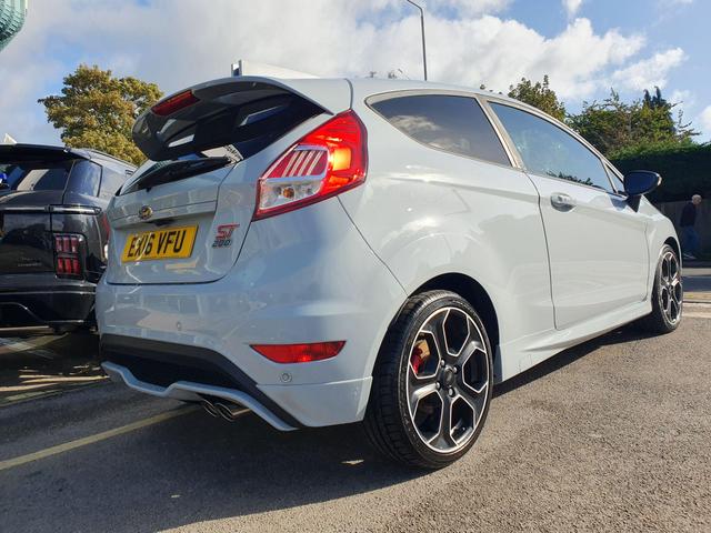 Used Ford Fiesta EX16VFU 6