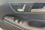 Mercedes-Benz E-CLASS Photo 26