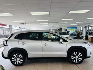 Suzuki S-Cross Photo 7
