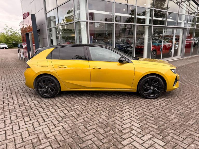 Used Vauxhall Astra WN73HVX 2