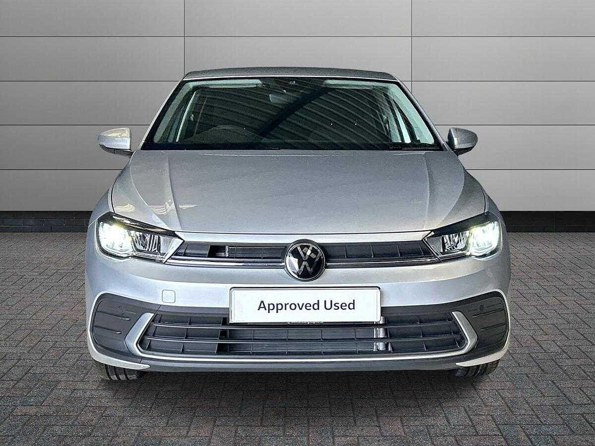 Volkswagen Polo Photo at-f85d682c95204632be25e46c0a4fe382.jpg