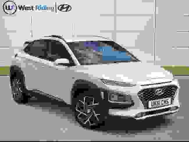 Used 2019 Hyundai KONA 1.6 h-GDi Premium SE DCT Euro 6 (s/s) 5dr White at West Riding