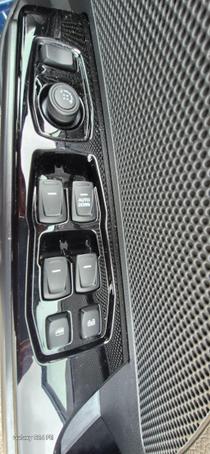 SsangYong Tivoli Photo 16