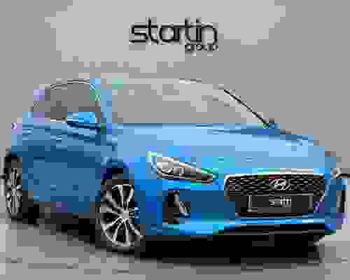 Hyundai i30 1.4 T-GDi Blue Drive Premium DCT Euro 6 (s/s) 5dr Blue at Startin Group