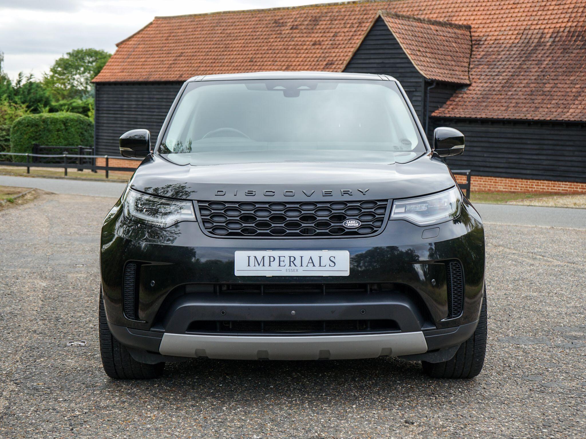 Land Rover Discovery 3.0 D300 MHEV SE Auto 4WD Euro 6 (s/s) 5dr — photo 10
