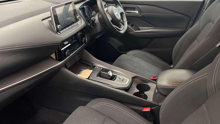 Used Nissan Qashqai YA72BGF 8