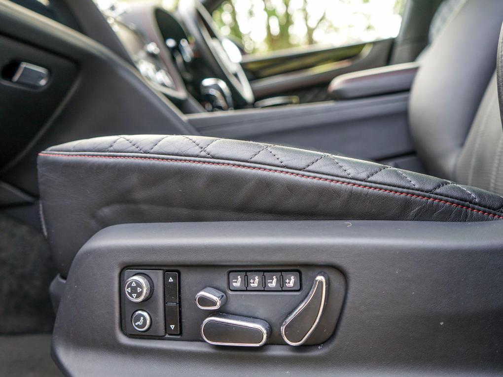 Used Bentley Bentayga B1TLY 23
