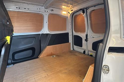 Peugeot PARTNER Photo at-f9094ec46dd845b0bf974ac4e0db897a.jpg