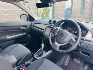 Suzuki Vitara Photo 2