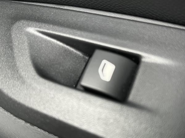 Used Peugeot 2008 LL24YVW 31