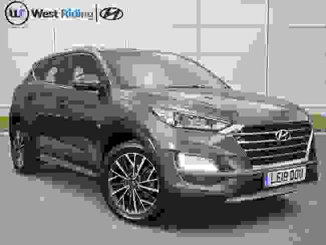 Used 2019 Hyundai TUCSON 1.6 T-GDi Premium DCT Euro 6 (s/s) 5dr Grey at West Riding