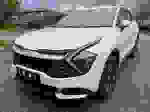 Used ~ Kia Sportage 1.6 T-GDi 2 Euro 6 (s/s) 5dr Fusion White at Startin Group