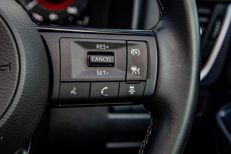 Used Nissan Qashqai BT24EOY 10