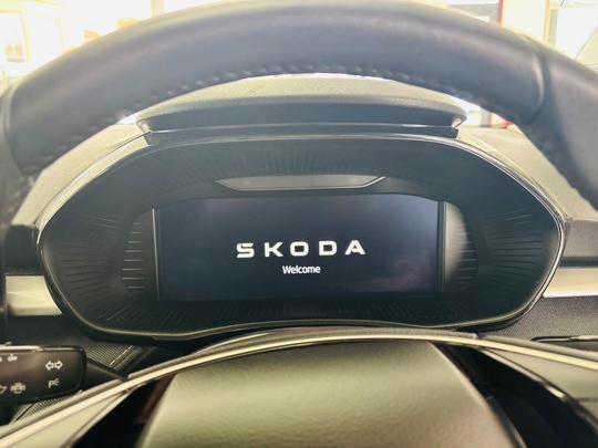 Skoda Fabia Photo at-f9a5eed0cb474faf8b12e05abb0156be.jpg