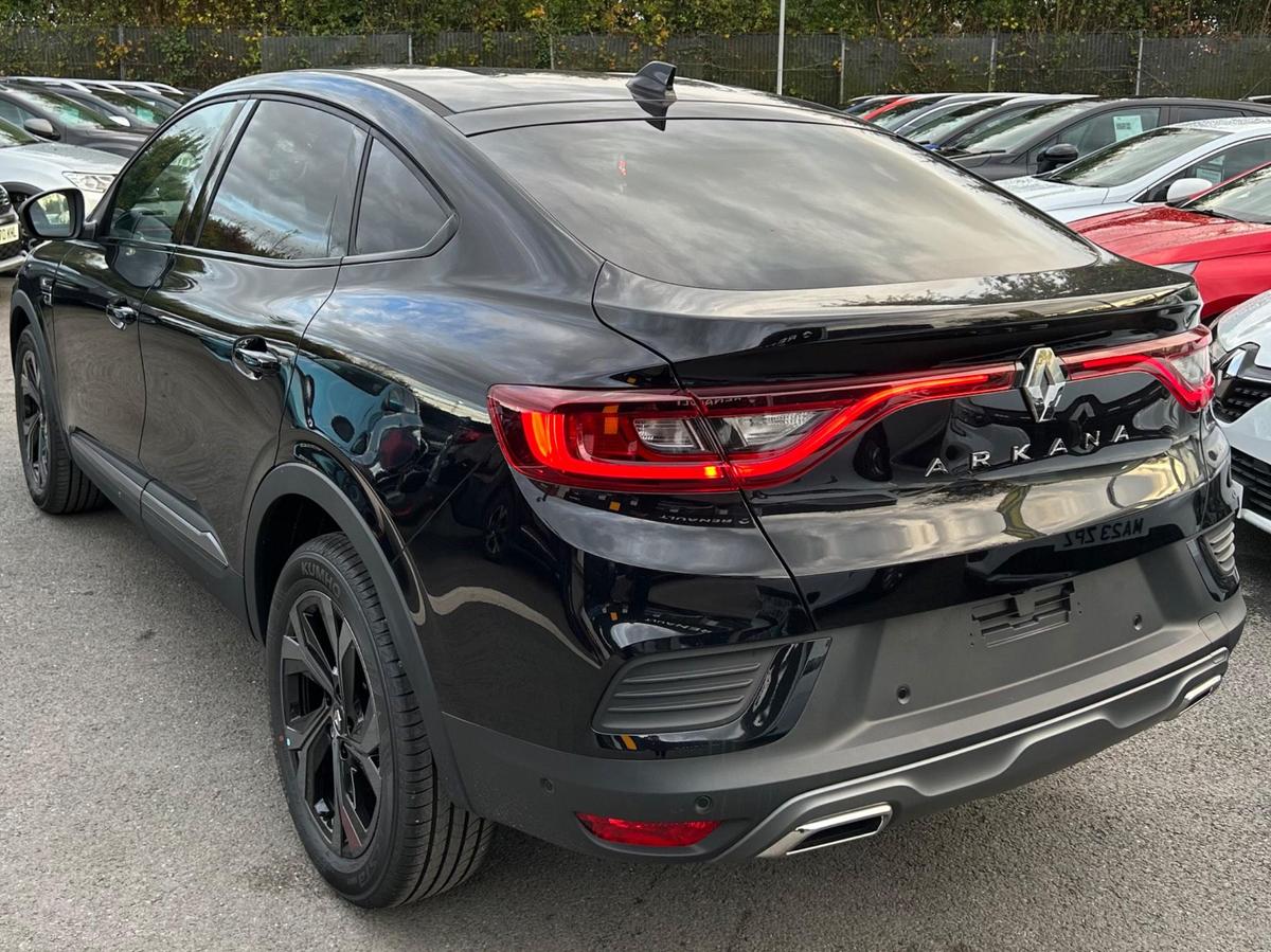 2021 Renault Arkana, Metallic Black