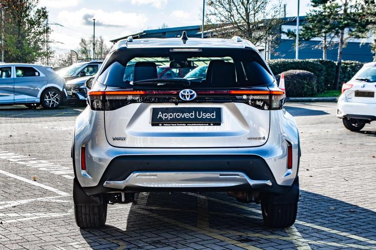 Used Toyota Yaris Cross WH22BZO 4