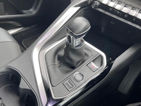 Used Peugeot 3008 LJ23AAD 45