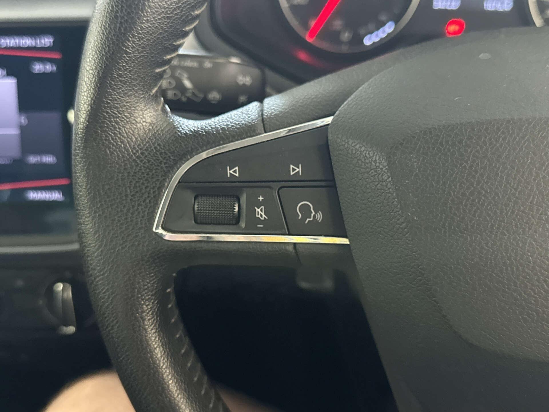 2020 SEAT Arona thumbnail 18