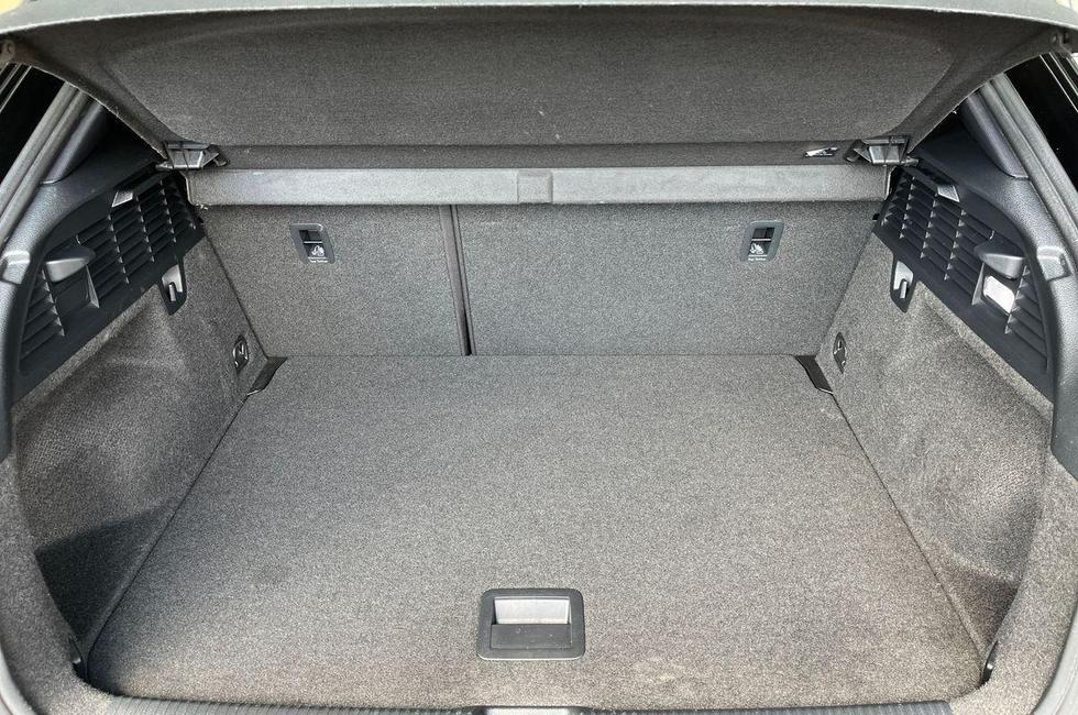 Audi Q2 Photo at-fa7de00f0a3744ad8936e33edb9b344b.jpg