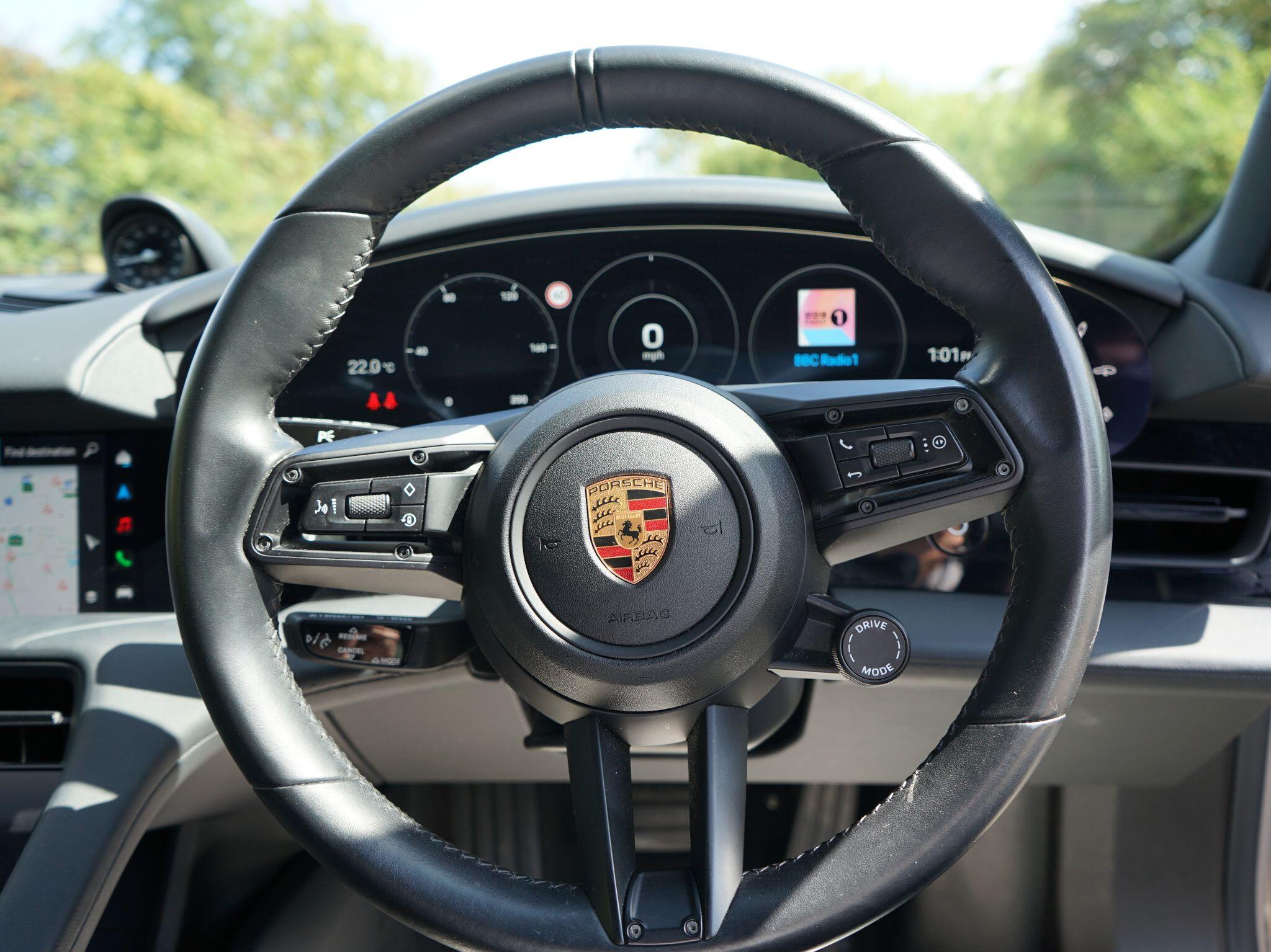 Porsche Taycan Performance 79.2kWh Auto RWD 4dr (11kW Charger) — photo 8