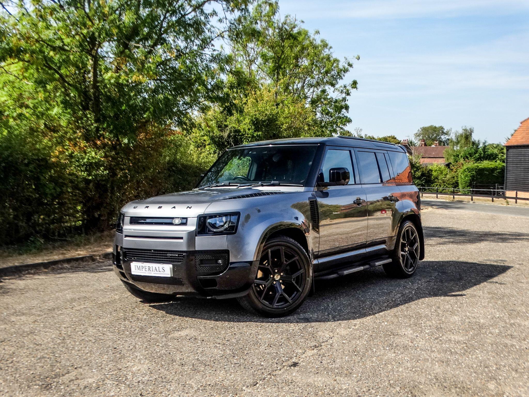 Land Rover Defender 110