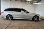 Mercedes-Benz E-CLASS Photo 1