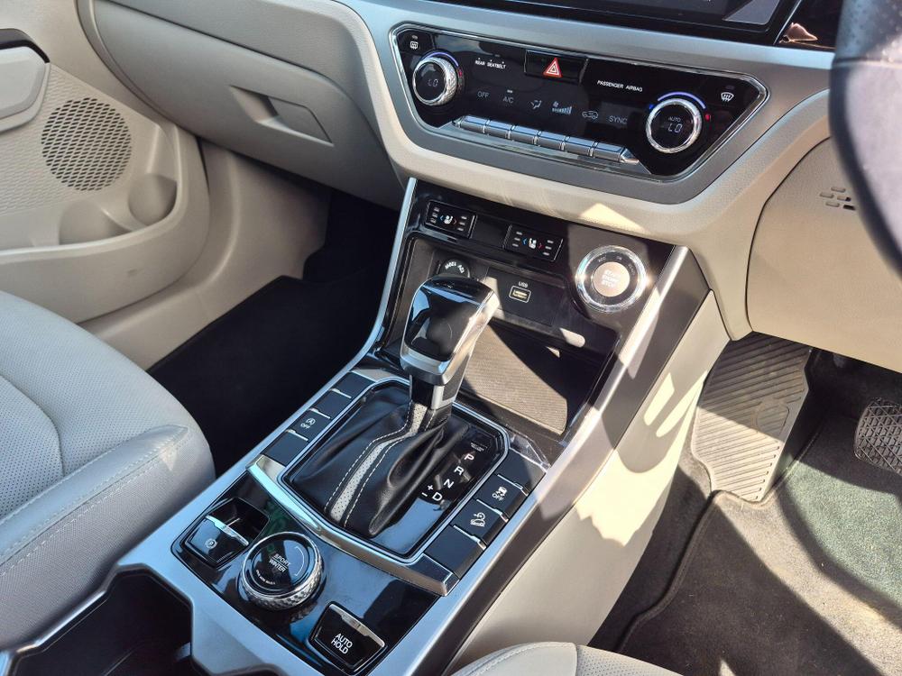 KGM Korando Photo at-fad1620cd20c437bade7f0f78bebbacb.jpg