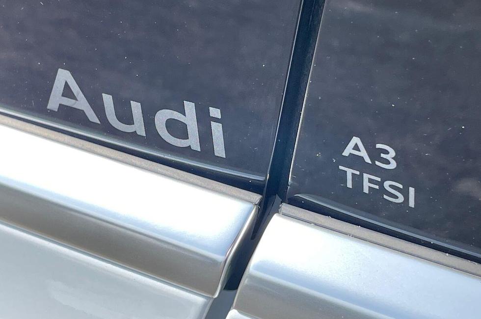 Audi A3 Photo at-fb000e93dd5c4543bdff95aa55173273.jpg