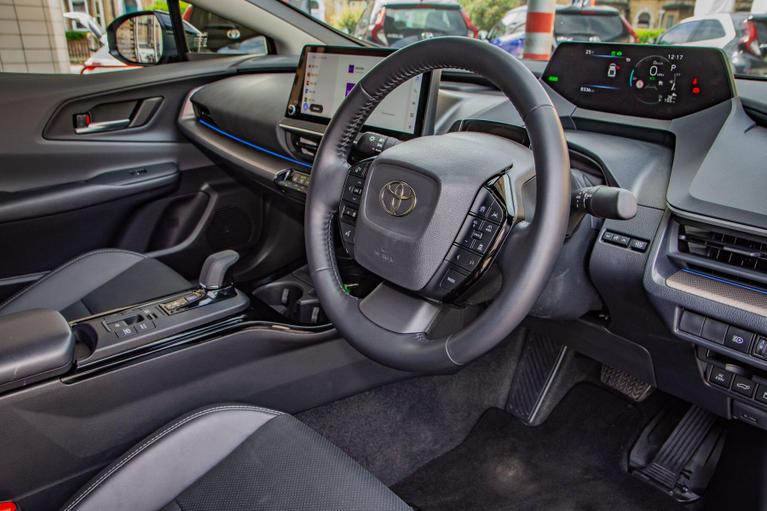 Used Toyota Prius WN75POA 12